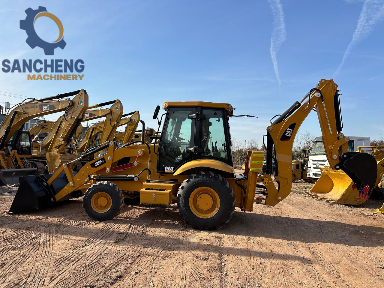 CATERPILLAR 420F2 - Graaflaadmachine: afbeelding 3 CATERPILLAR 420F2 - Graaflaadmachine: afbeelding 3