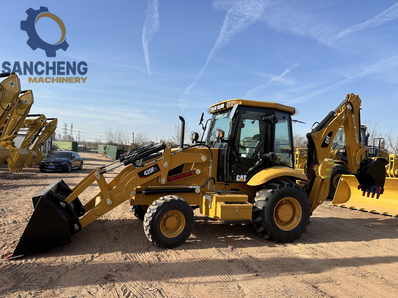 CATERPILLAR 420F2 - Graaflaadmachine: afbeelding 4 CATERPILLAR 420F2 - Graaflaadmachine: afbeelding 4