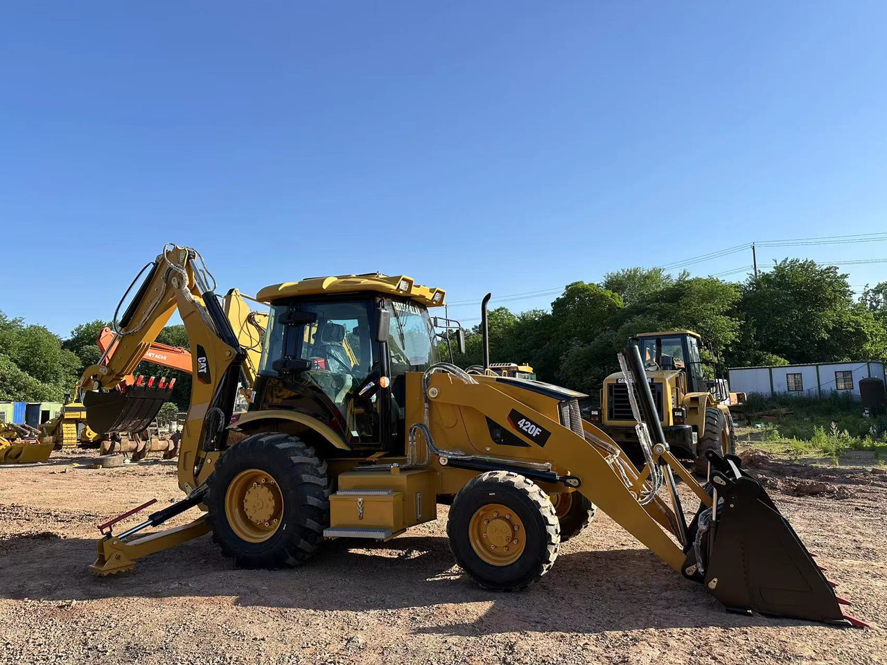 CATERPILLAR 420F2 - Graaflaadmachine: afbeelding 5 CATERPILLAR 420F2 - Graaflaadmachine: afbeelding 5