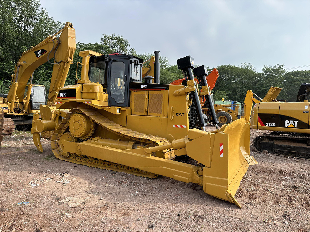 CATERPILLAR D7R - Bulldozer: afbeelding 3 CATERPILLAR D7R - Bulldozer: afbeelding 3