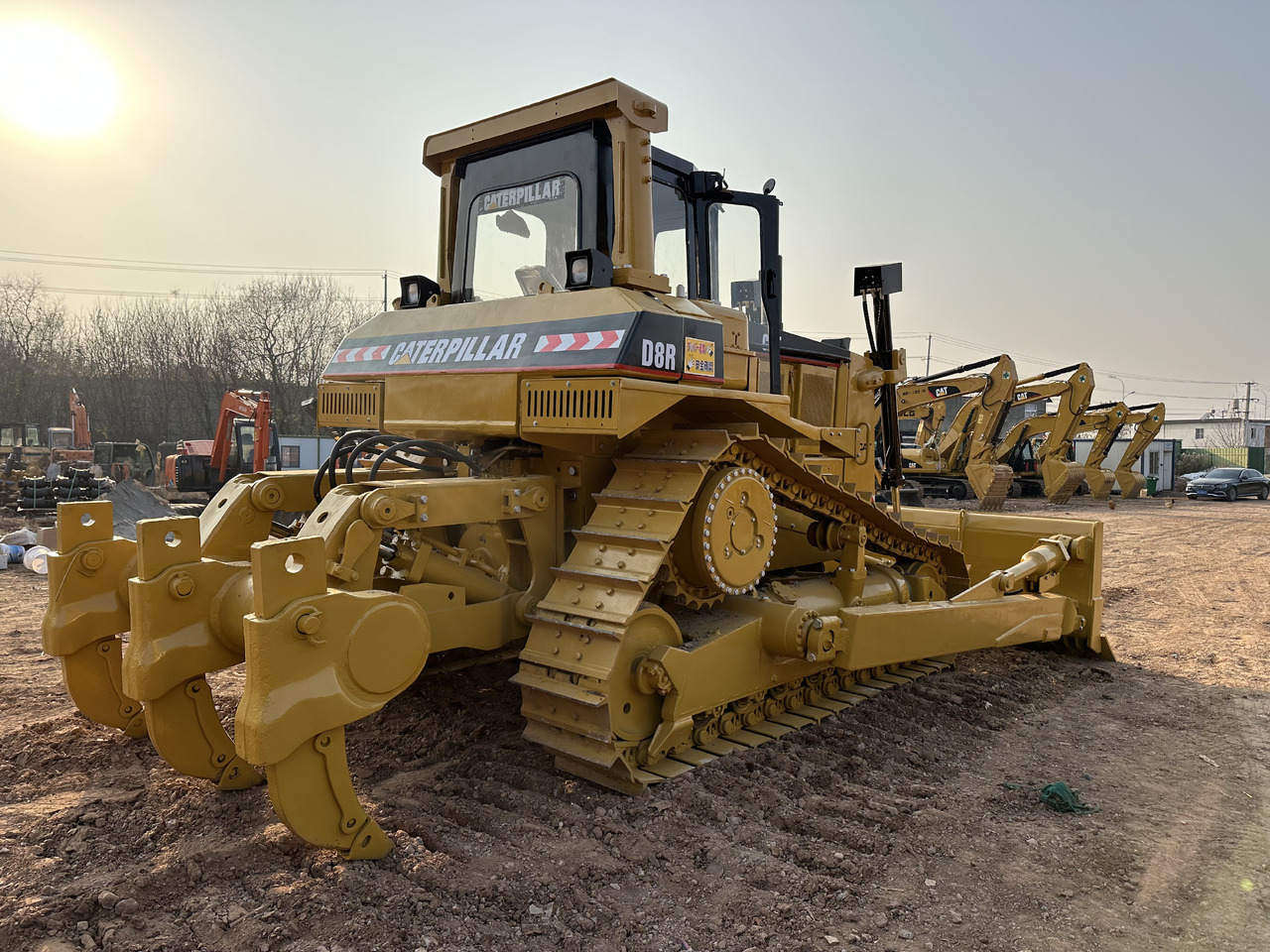 CATERPILLAR D8R - Bulldozer: afbeelding 1 CATERPILLAR D8R - Bulldozer: afbeelding 1