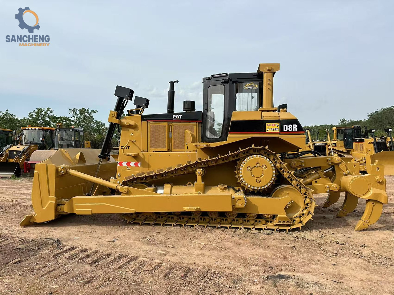 CATERPILLAR D8R - Bulldozer: afbeelding 2 CATERPILLAR D8R - Bulldozer: afbeelding 2