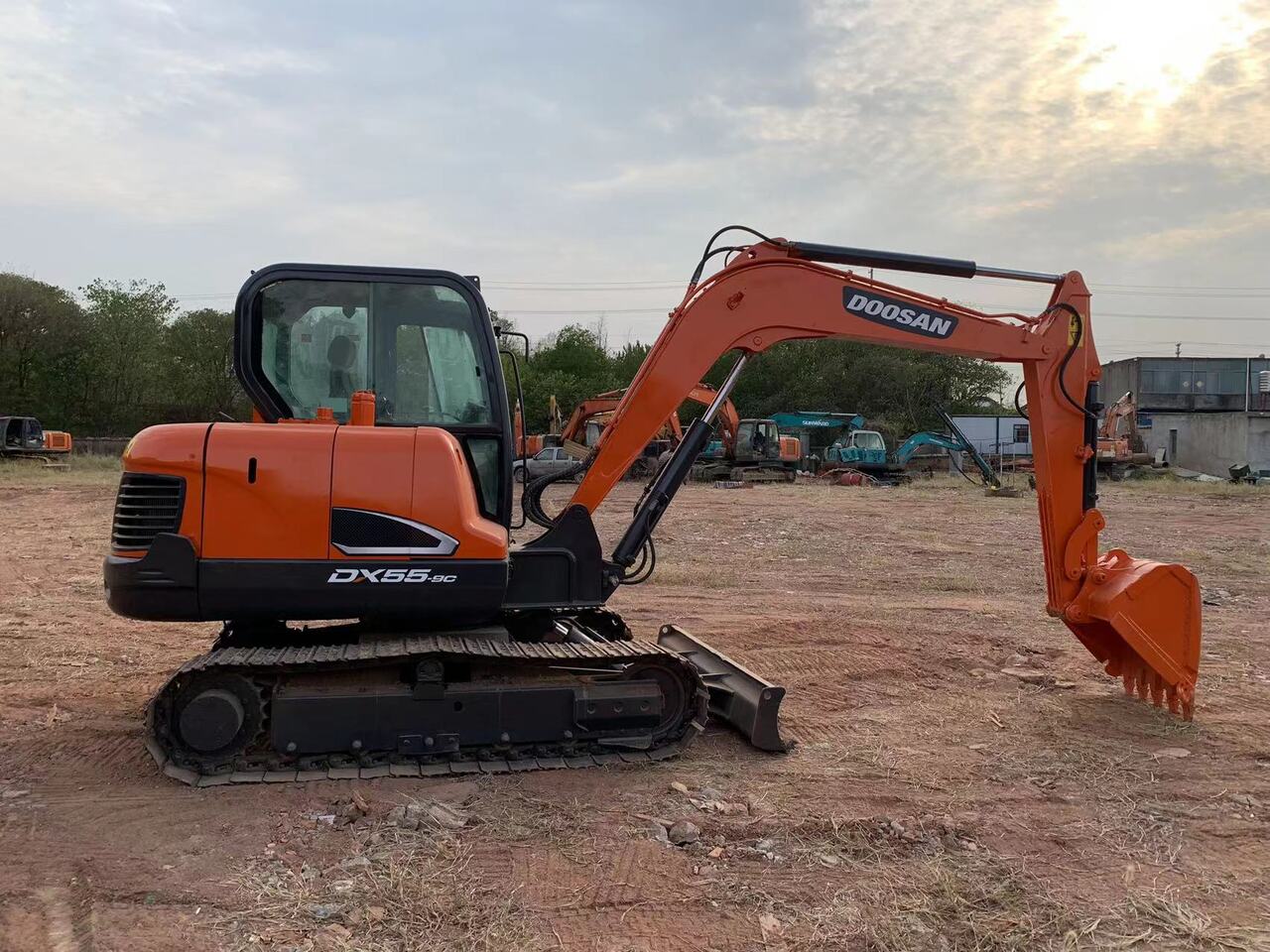DOOSAN DX55 - Graafmachine: afbeelding 4 DOOSAN DX55 - Graafmachine: afbeelding 4