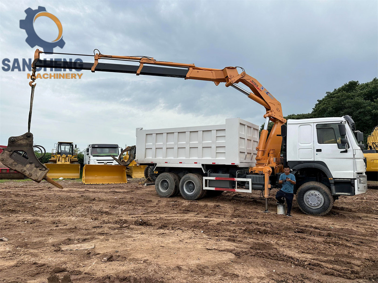 Kraanwagen HOWO 371: afbeelding 10