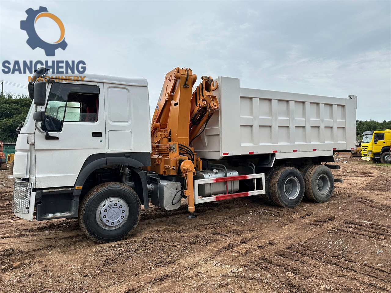 HOWO 371 - Kraanwagen: afbeelding 5 HOWO 371 - Kraanwagen: afbeelding 5