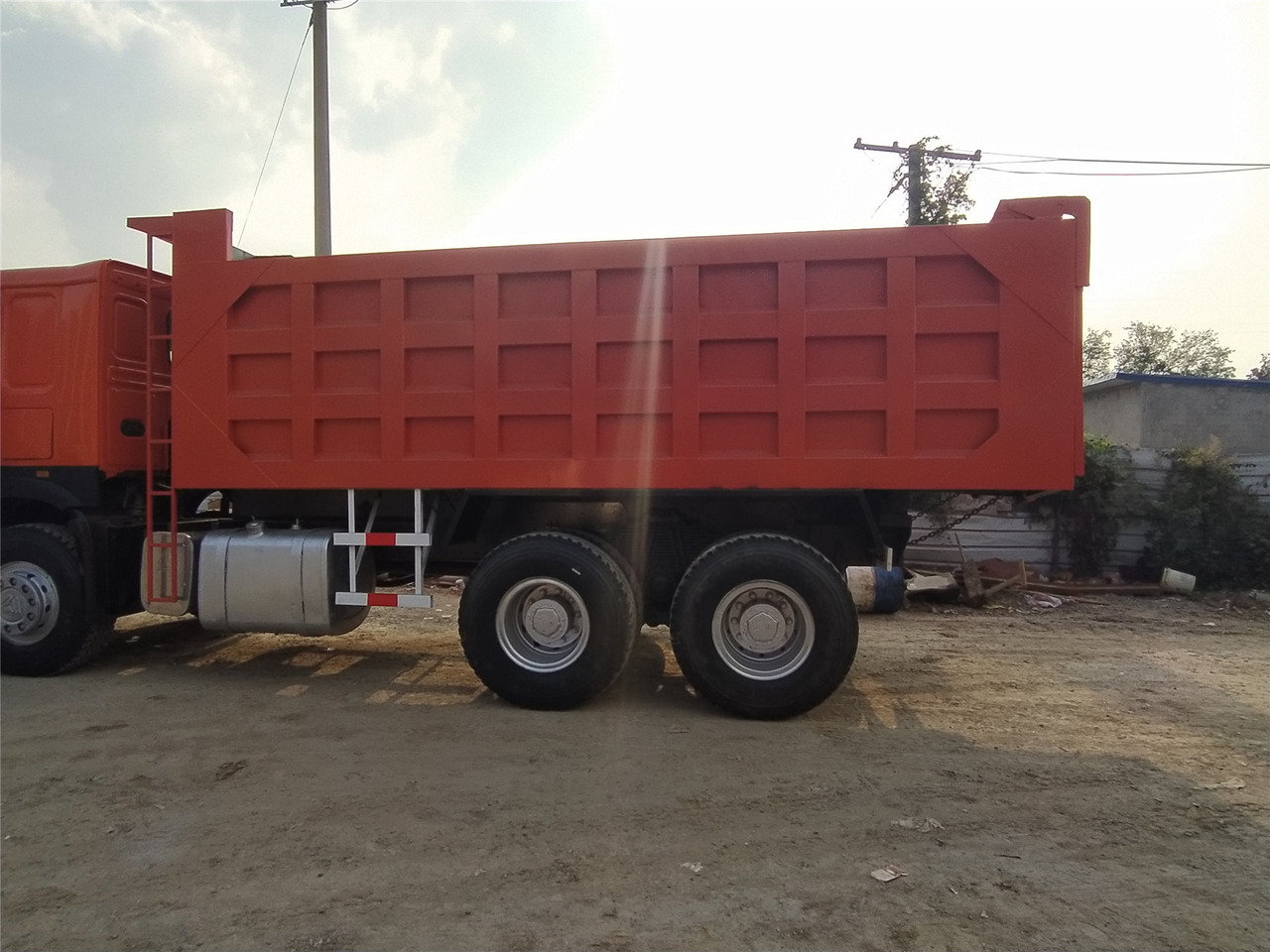 HOWO 371hp - Kipper vrachtwagen: afbeelding 5 HOWO 371hp - Kipper vrachtwagen: afbeelding 5