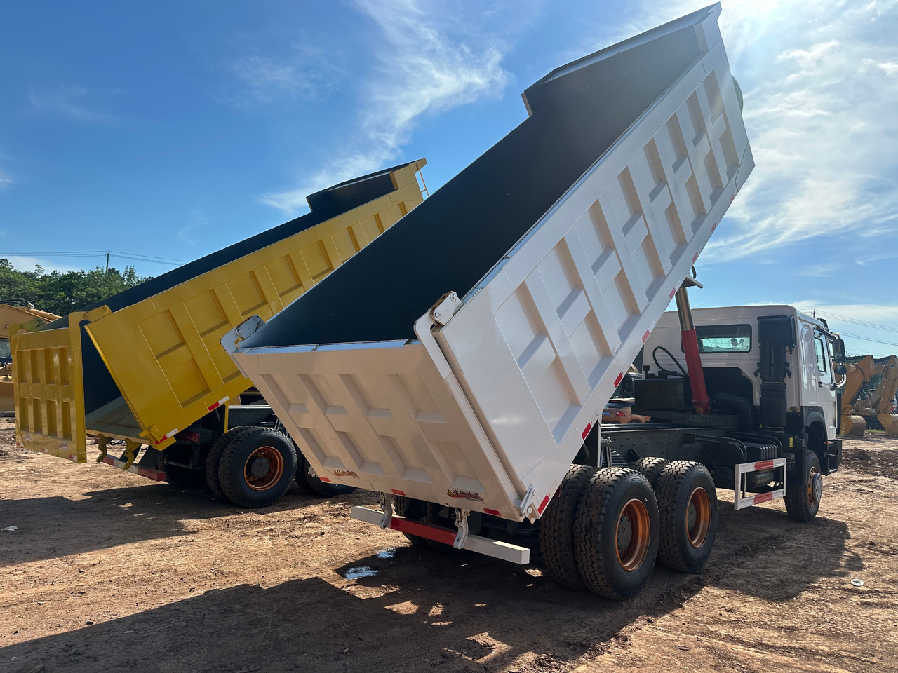 HOWO 400hp - Kipper vrachtwagen: afbeelding 4 HOWO 400hp - Kipper vrachtwagen: afbeelding 4