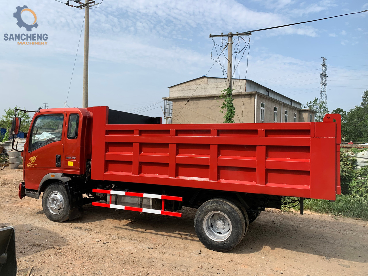 HOWO 4X2 - Kipper vrachtwagen: afbeelding 4 HOWO 4X2 - Kipper vrachtwagen: afbeelding 4