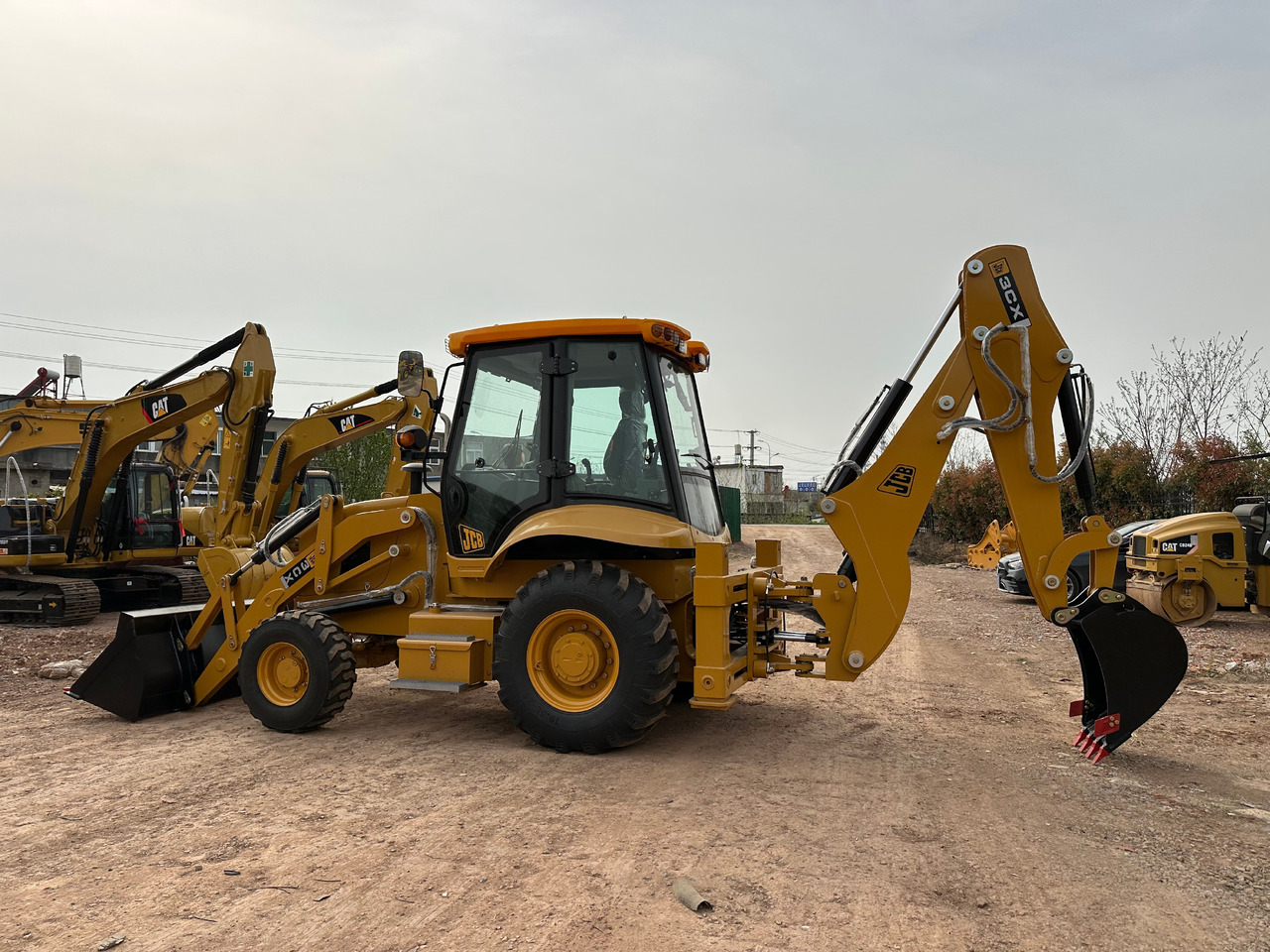 JCB 3CX - Graaflaadmachine: afbeelding 2 JCB 3CX - Graaflaadmachine: afbeelding 2