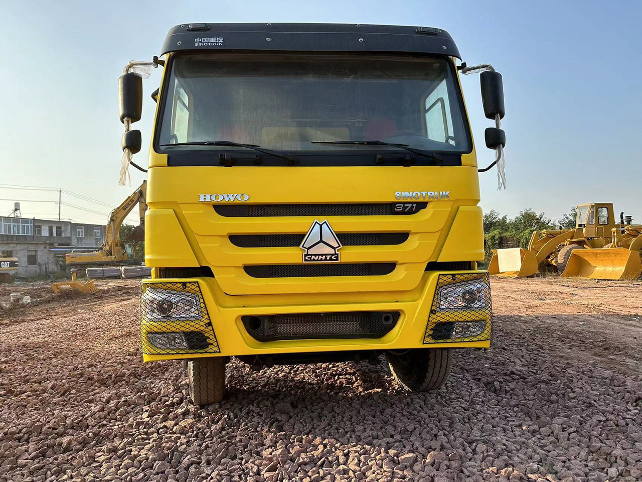 SINOTRUK HOWO 371 Dump Truck - Kipper vrachtwagen: afbeelding 5 SINOTRUK HOWO 371 Dump Truck - Kipper vrachtwagen: afbeelding 5