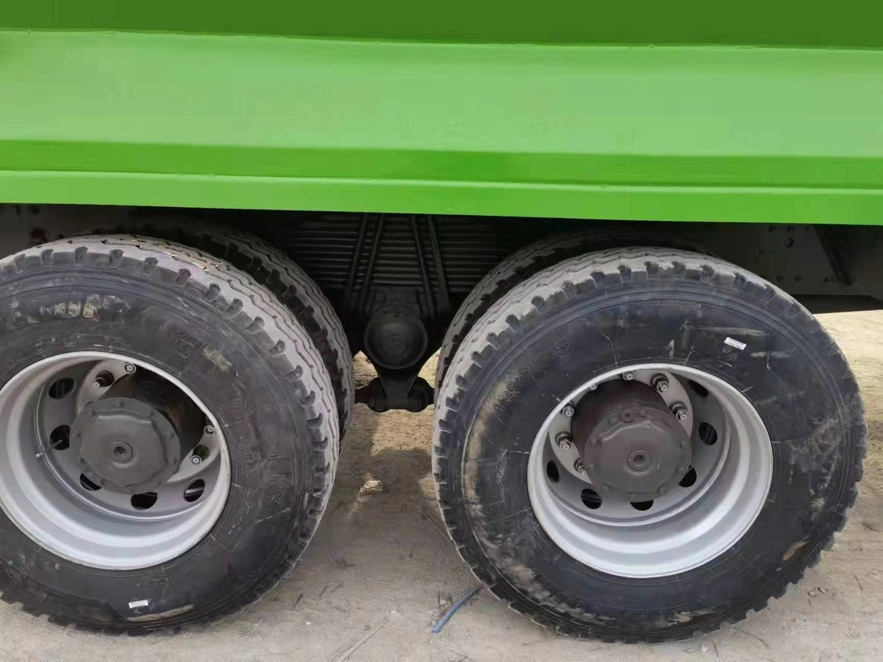 Kipper vrachtwagen voor het vervoer van silo SINOTRUK Howo Dump truck 371: afbeelding 6