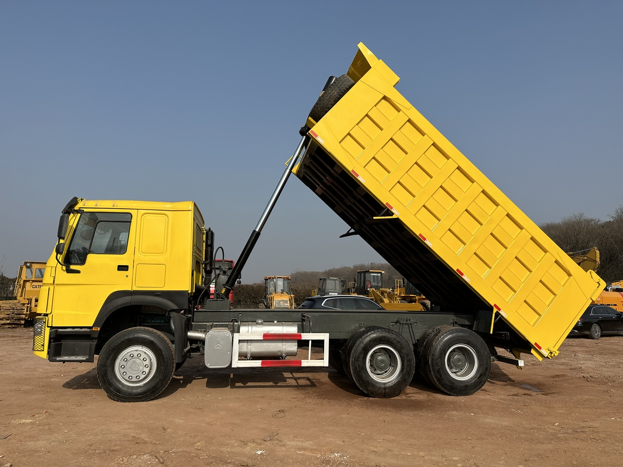 SINOTRUK Howo Dump truck 371 - Kipper vrachtwagen: afbeelding 5 SINOTRUK Howo Dump truck 371 - Kipper vrachtwagen: afbeelding 5
