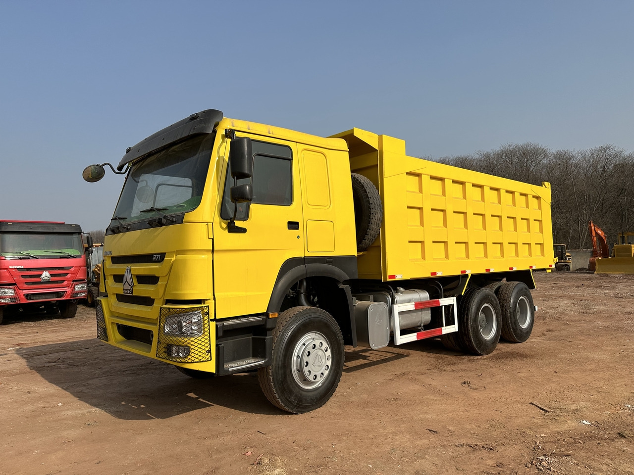 SINOTRUK Howo Dump truck 371 - Kipper vrachtwagen: afbeelding 2 SINOTRUK Howo Dump truck 371 - Kipper vrachtwagen: afbeelding 2
