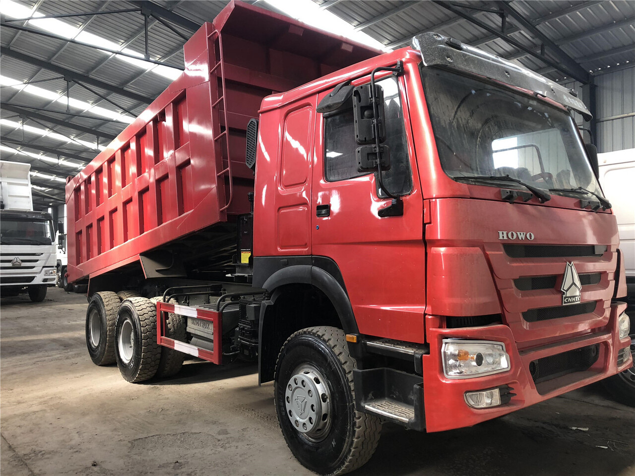 SINOTRUK Howo Dump truck 371hp - Kipper vrachtwagen: afbeelding 1 SINOTRUK Howo Dump truck 371hp - Kipper vrachtwagen: afbeelding 1