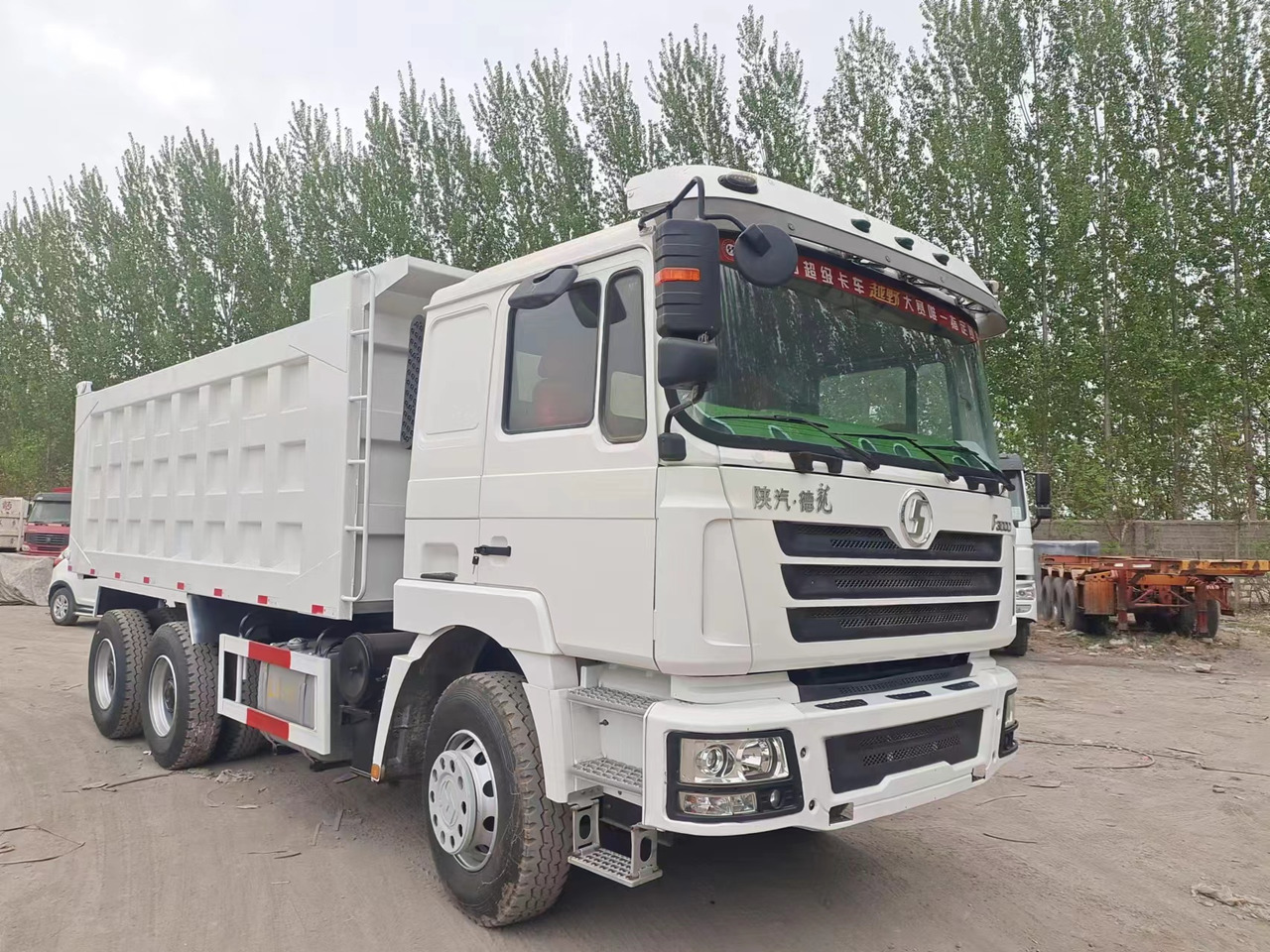 Shacman F3000 Dump Truck - Kipper vrachtwagen: afbeelding 2 Shacman F3000 Dump Truck - Kipper vrachtwagen: afbeelding 2