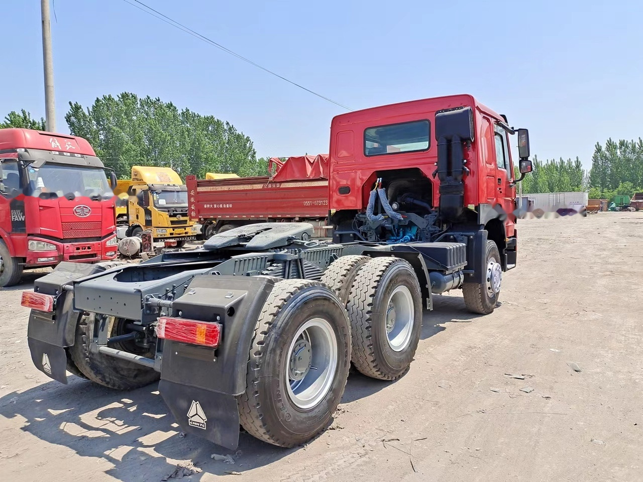 SINOTRUK Howo tractor unit 420hp - Trekker: afbeelding 4 SINOTRUK Howo tractor unit 420hp - Trekker: afbeelding 4