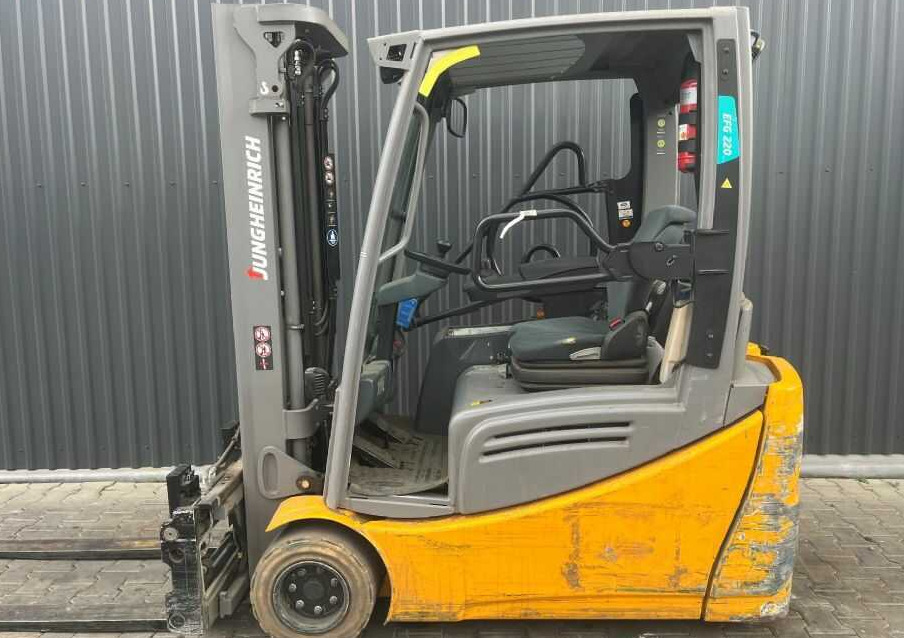 Jungheinrich EFG220 - Elektrische heftruck: afbeelding 2 Jungheinrich EFG220 - Elektrische heftruck: afbeelding 2