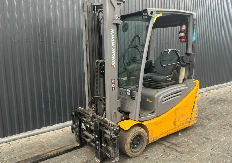 Jungheinrich EFG220 - Elektrische heftruck: afbeelding 1 Jungheinrich EFG220 - Elektrische heftruck: afbeelding 1