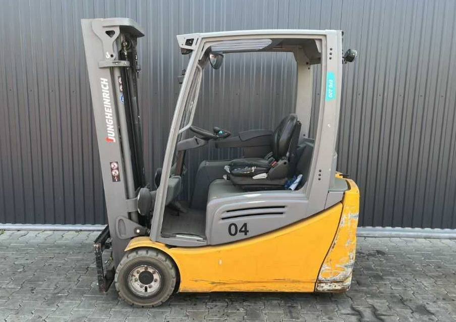 Jungheinrich EFG220 - Elektrische heftruck: afbeelding 2 Jungheinrich EFG220 - Elektrische heftruck: afbeelding 2