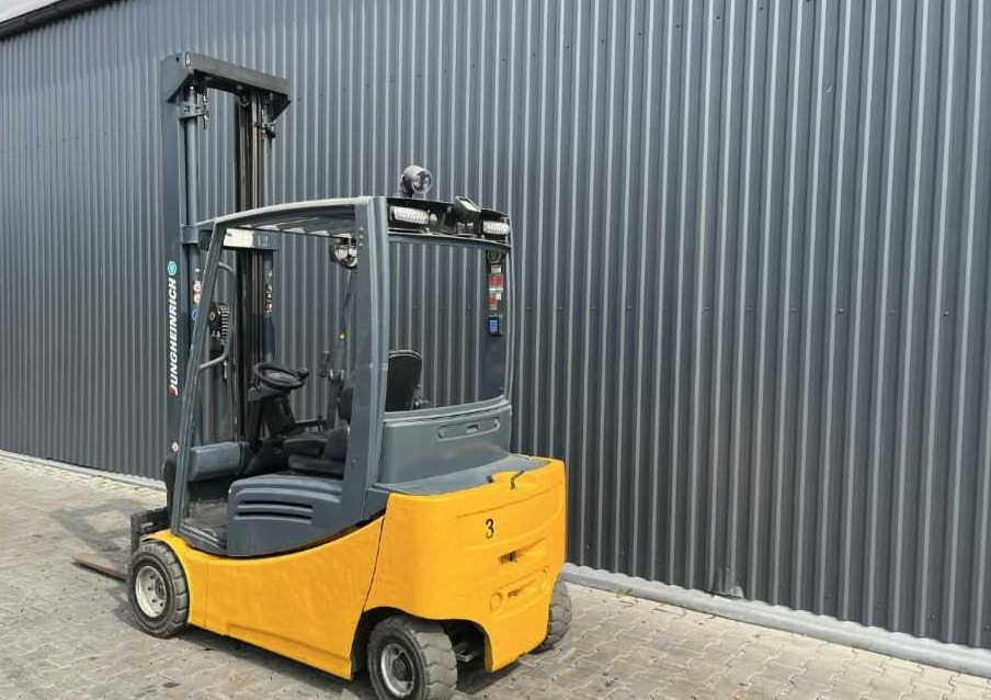 Jungheinrich EFG320 - Elektrische heftruck: afbeelding 3 Jungheinrich EFG320 - Elektrische heftruck: afbeelding 3
