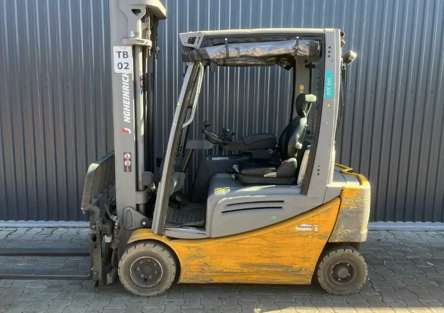 Jungheinrich EFG320 - Elektrische heftruck: afbeelding 2 Jungheinrich EFG320 - Elektrische heftruck: afbeelding 2