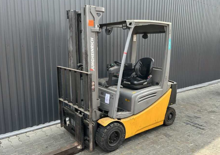 Jungheinrich EFG320 - Elektrische heftruck: afbeelding 1 Jungheinrich EFG320 - Elektrische heftruck: afbeelding 1
