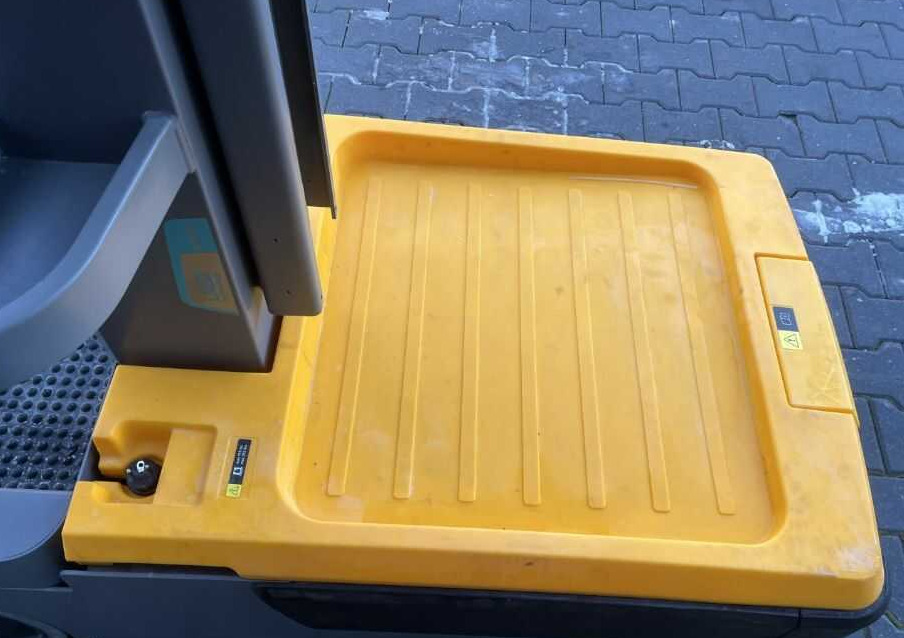 Orderverzameltruck Jungheinrich EKM202: afbeelding 8