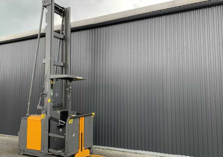 Jungheinrich EKS312 - Orderverzameltruck: afbeelding 3 Jungheinrich EKS312 - Orderverzameltruck: afbeelding 3