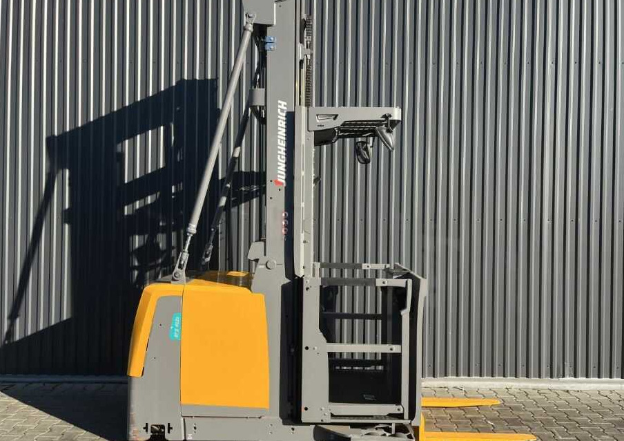 Jungheinrich EKS412s - Orderverzameltruck: afbeelding 2 Jungheinrich EKS412s - Orderverzameltruck: afbeelding 2