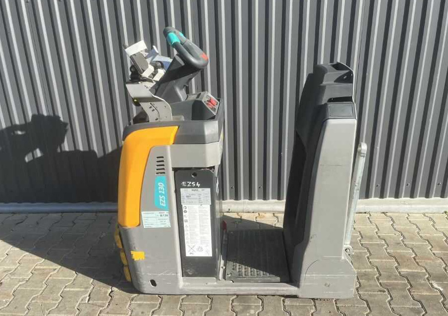 Jungheinrich EZS130 - Elektrische trekker: afbeelding 2 Jungheinrich EZS130 - Elektrische trekker: afbeelding 2