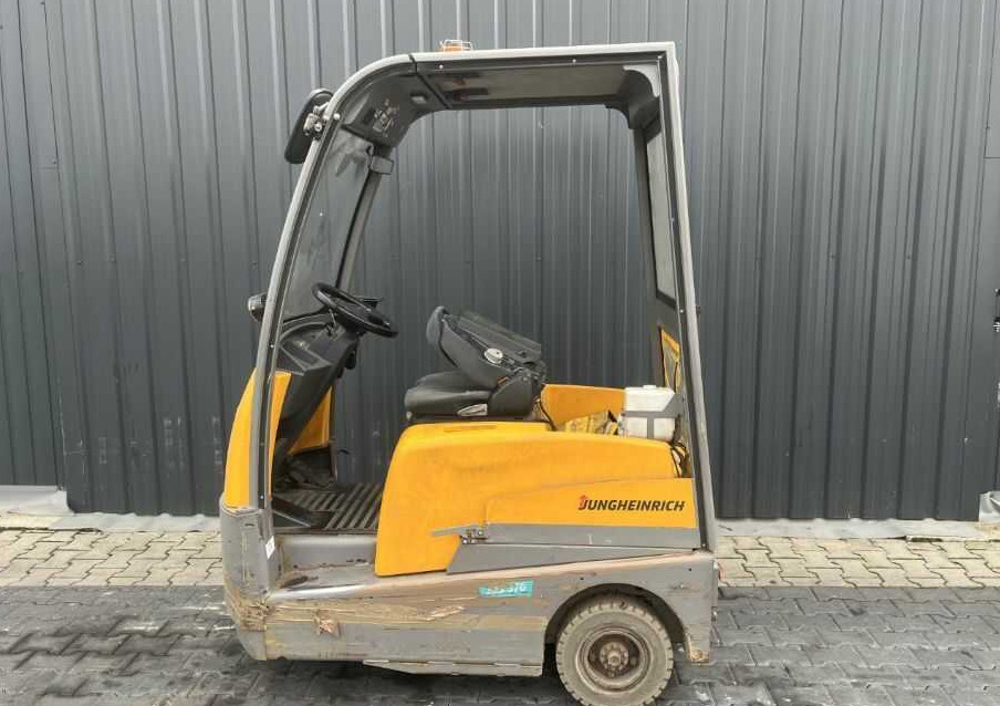 Jungheinrich EZS570 - Elektrische trekker: afbeelding 2 Jungheinrich EZS570 - Elektrische trekker: afbeelding 2