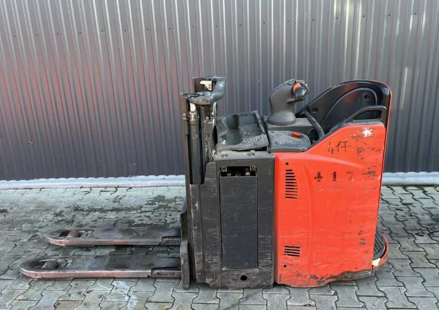 Linde D12HPSP - Stapelaar: afbeelding 2 Linde D12HPSP - Stapelaar: afbeelding 2
