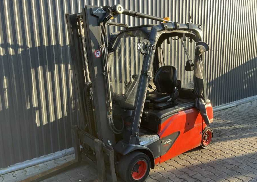 Linde E20PL-02 - Elektrische heftruck: afbeelding 1 Linde E20PL-02 - Elektrische heftruck: afbeelding 1