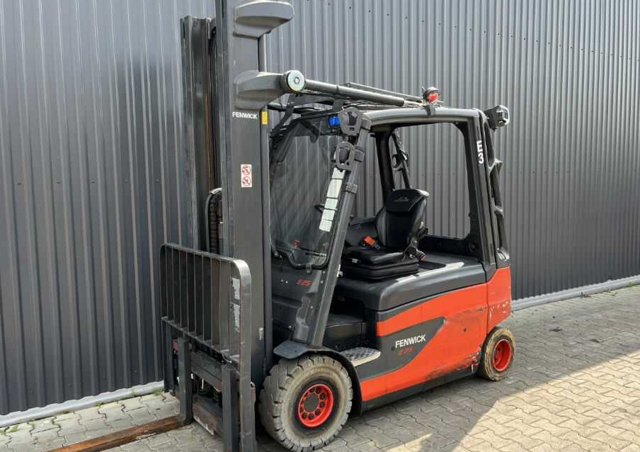 Linde E25L-02 - Elektrische heftruck: afbeelding 1 Linde E25L-02 - Elektrische heftruck: afbeelding 1