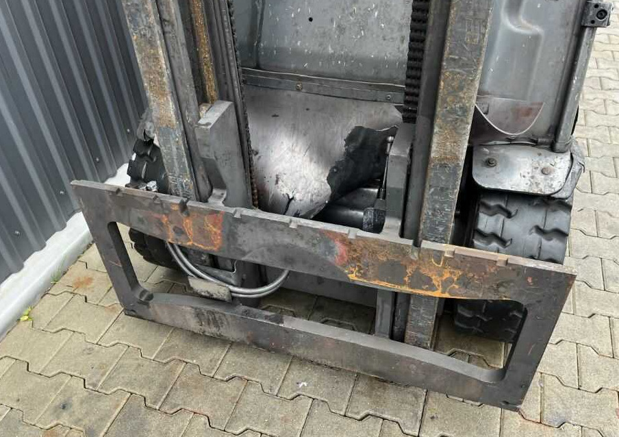 Linde E30H-01/600 - Elektrische heftruck: afbeelding 1 Linde E30H-01/600 - Elektrische heftruck: afbeelding 1