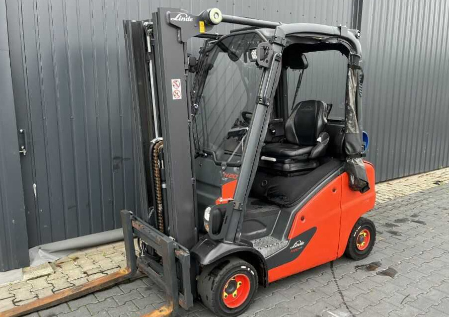 Linde H20T-01 - LPG heftruck: afbeelding 1 Linde H20T-01 - LPG heftruck: afbeelding 1