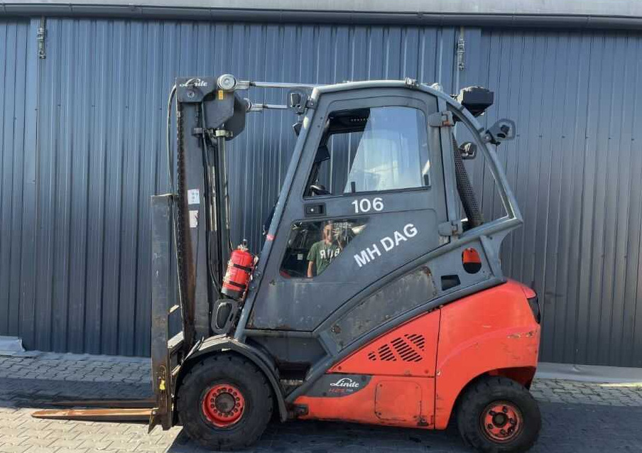 Linde H25D-02/600 - Diesel heftruck: afbeelding 2 Linde H25D-02/600 - Diesel heftruck: afbeelding 2