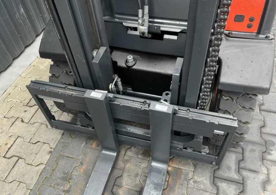 LPG heftruck Linde H25T-02: afbeelding 8