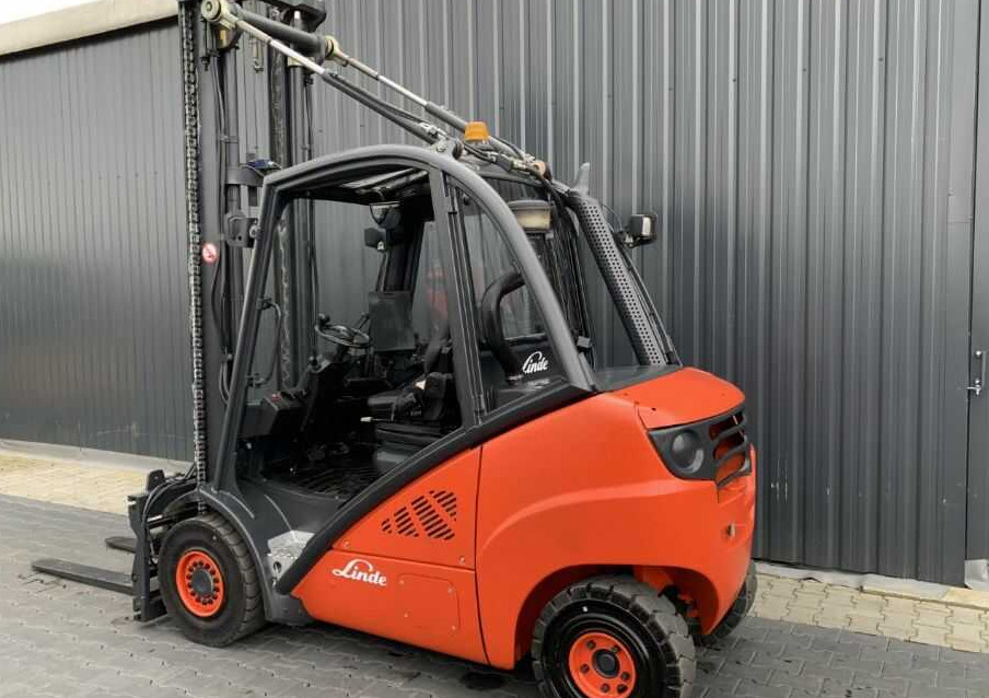 Linde H30D-01 - Diesel heftruck: afbeelding 4 Linde H30D-01 - Diesel heftruck: afbeelding 4