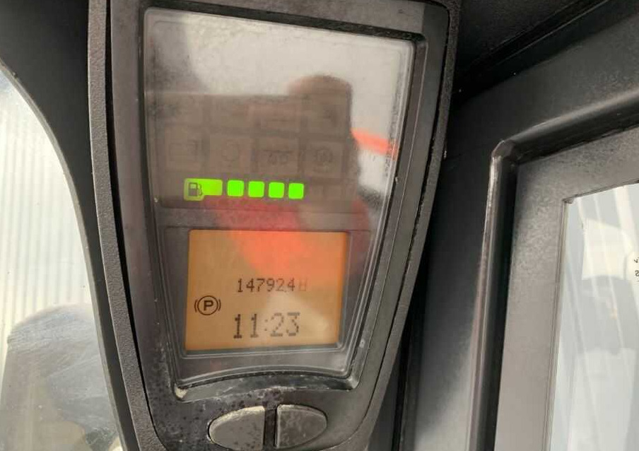 Diesel heftruck Linde H30D-01: afbeelding 8