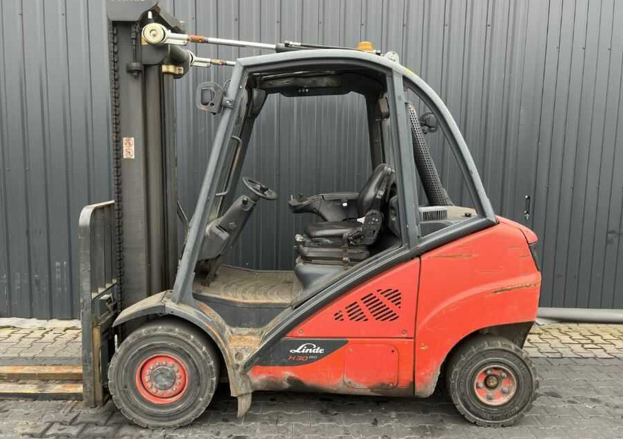 Linde H30D-02 - Diesel heftruck: afbeelding 2 Linde H30D-02 - Diesel heftruck: afbeelding 2