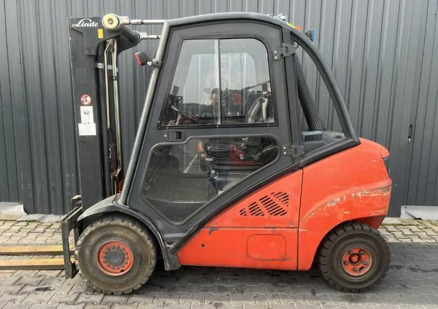 Linde H30D - Diesel heftruck: afbeelding 2 Linde H30D - Diesel heftruck: afbeelding 2