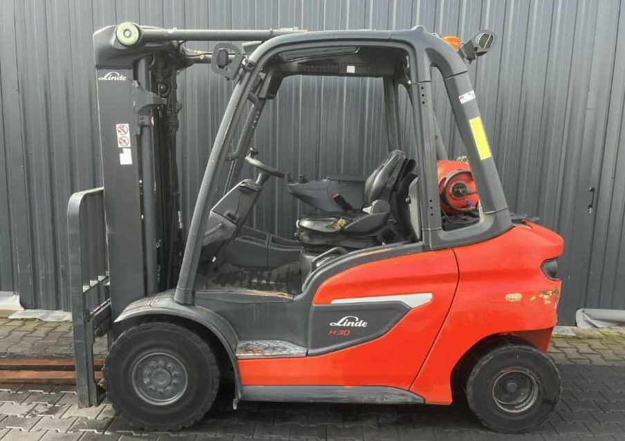 Linde H30T-01 - LPG heftruck: afbeelding 2 Linde H30T-01 - LPG heftruck: afbeelding 2