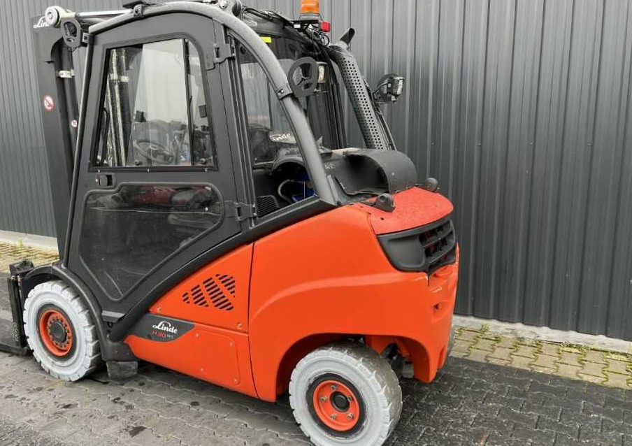 Linde H30T-02 - LPG heftruck: afbeelding 3 Linde H30T-02 - LPG heftruck: afbeelding 3