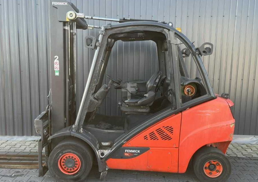 Linde H30T-02 - LPG heftruck: afbeelding 2 Linde H30T-02 - LPG heftruck: afbeelding 2