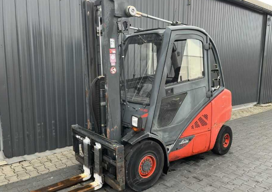 Linde H35D-01 - Diesel heftruck: afbeelding 1 Linde H35D-01 - Diesel heftruck: afbeelding 1