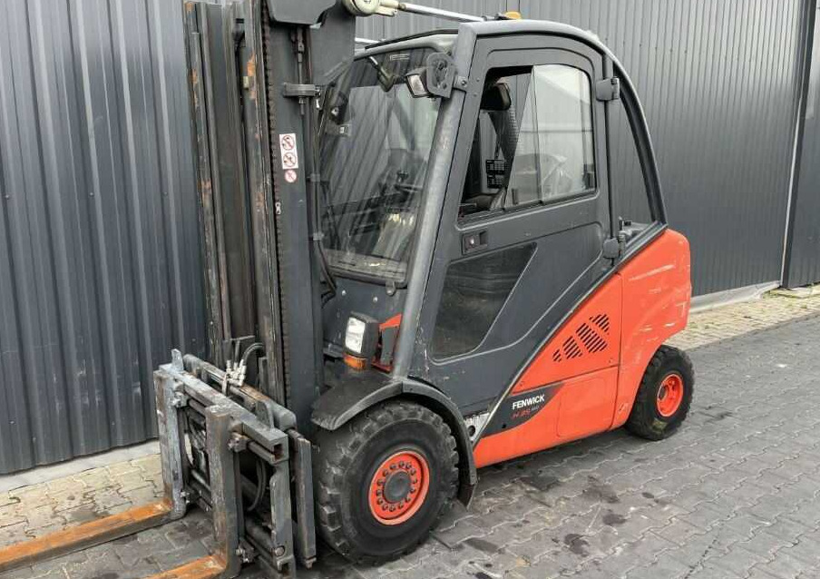 Linde H35D-02 - Diesel heftruck: afbeelding 1 Linde H35D-02 - Diesel heftruck: afbeelding 1