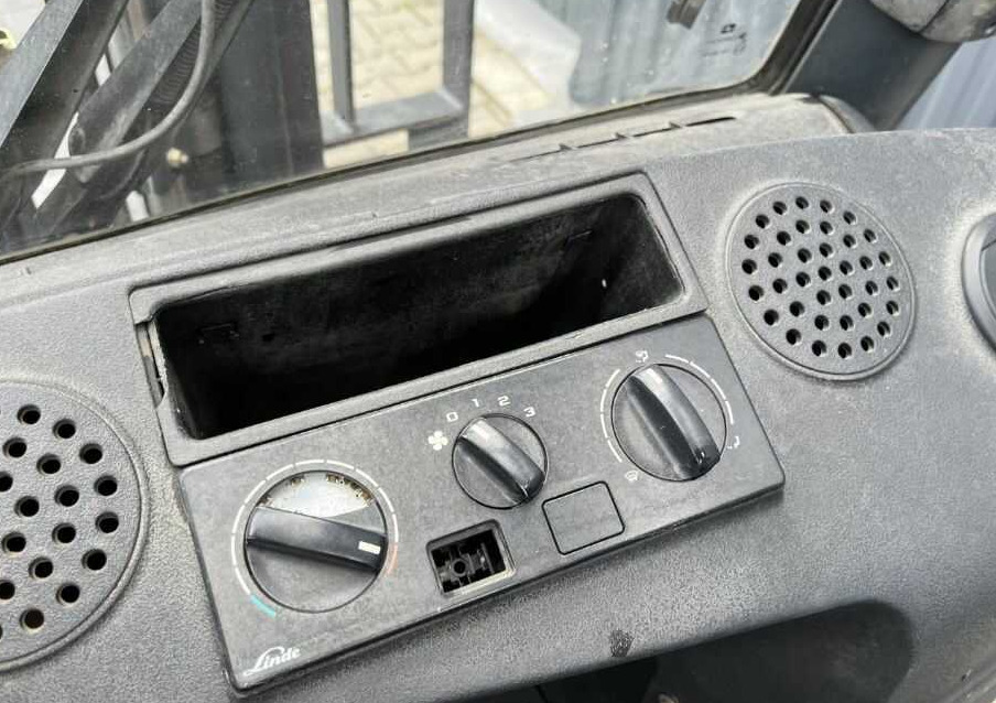 Linde H35T-02 - LPG heftruck: afbeelding 5 Linde H35T-02 - LPG heftruck: afbeelding 5