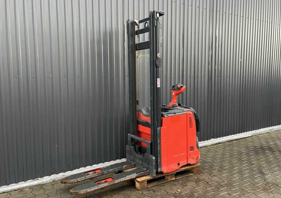 Linde L12AP - Stapelaar: afbeelding 1 Linde L12AP - Stapelaar: afbeelding 1