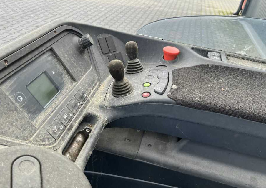 Linde R14HD-01 - Reach truck: afbeelding 5 Linde R14HD-01 - Reach truck: afbeelding 5